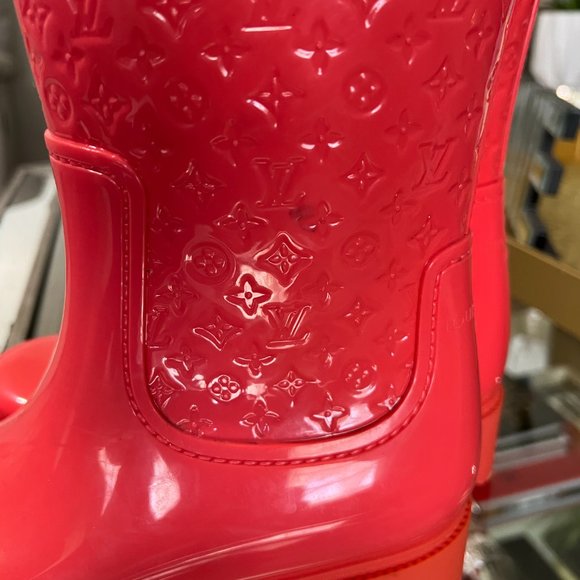 Authentic Louis Vuitton Monogram Plat long boots - Picture 3 of 13